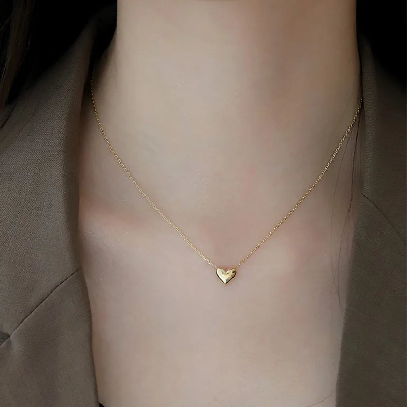 AMOUR NECKLACE