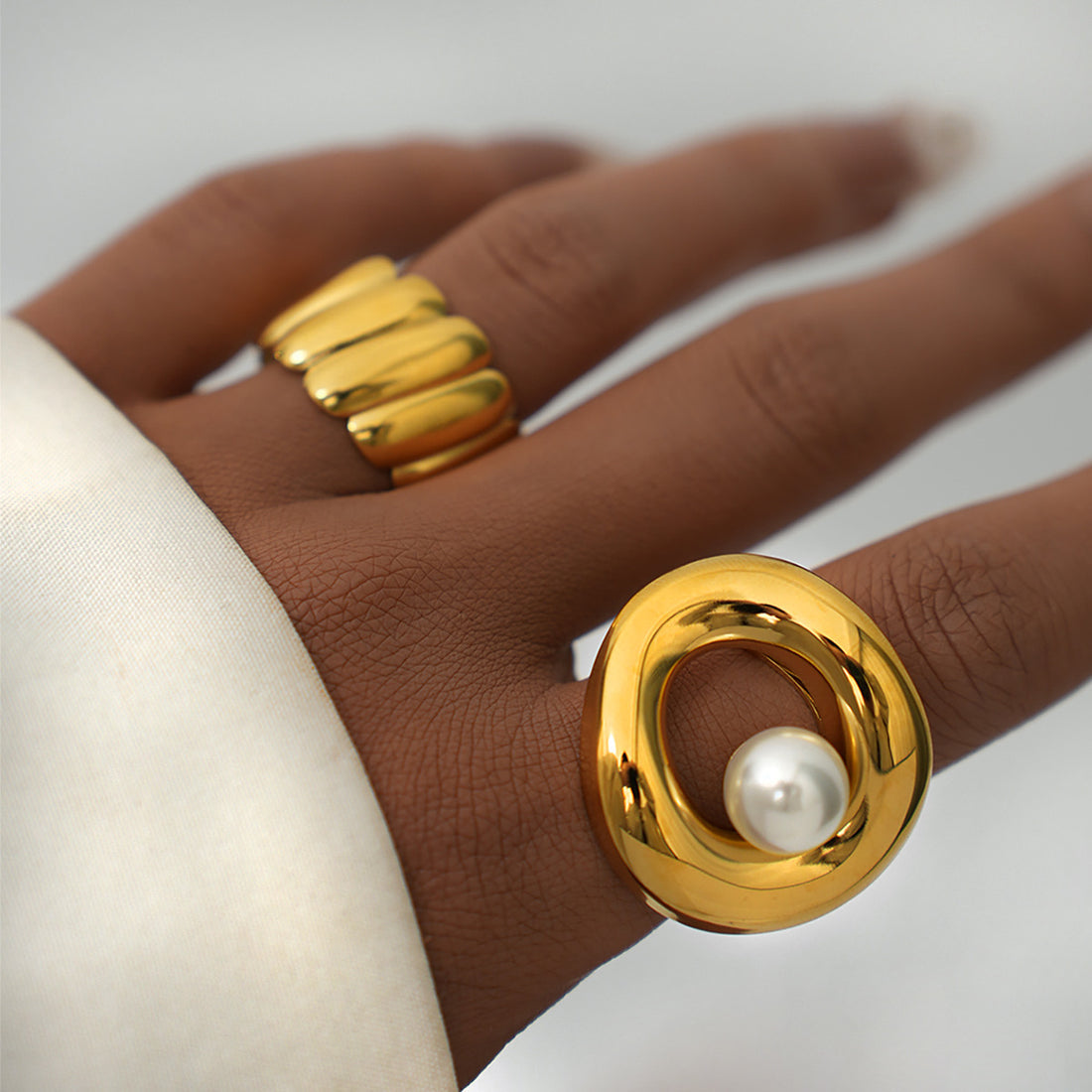 PEARL RING
