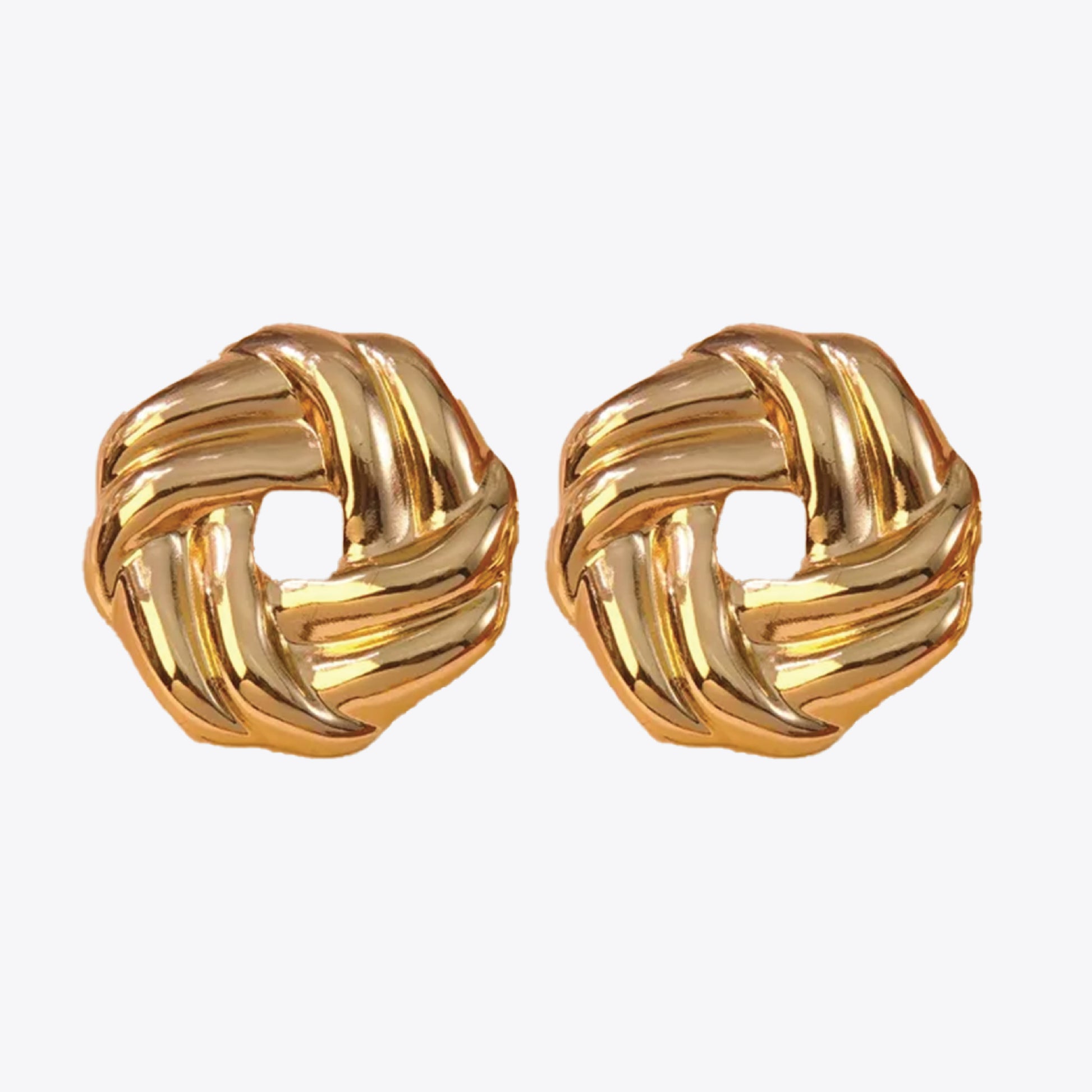 LISA STUDS