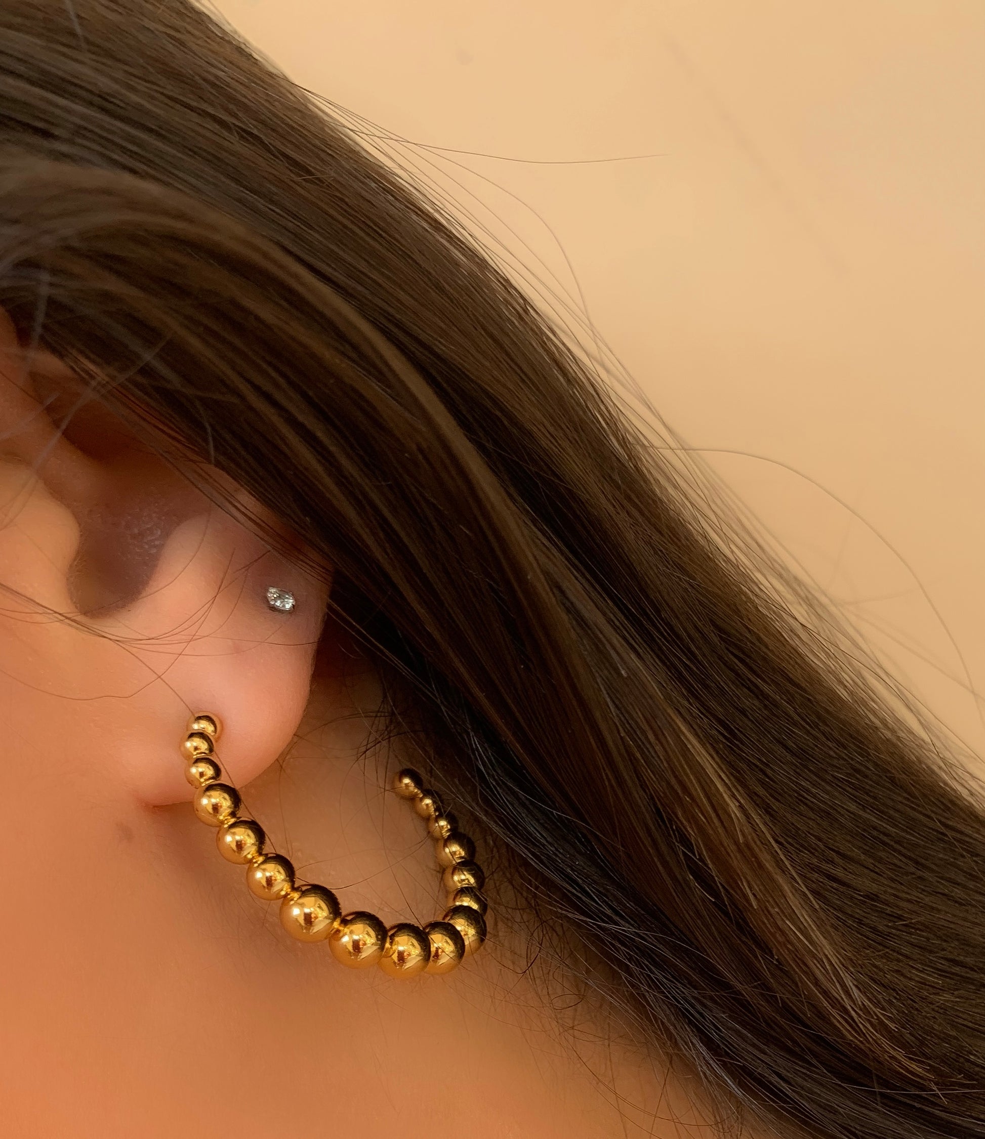 LANA MEDIUM HOOPS